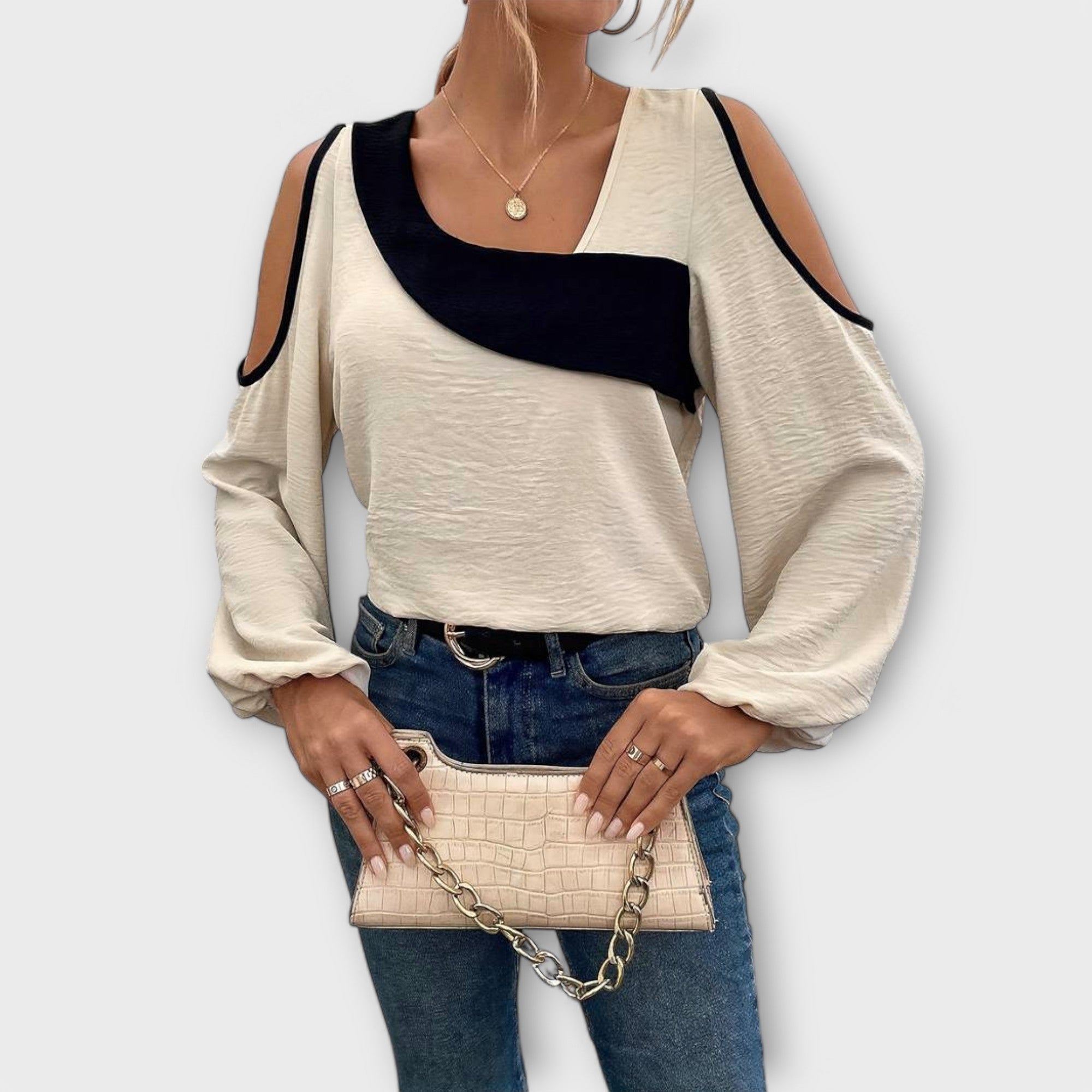 Rhea™ | Everyday Chic Neckline